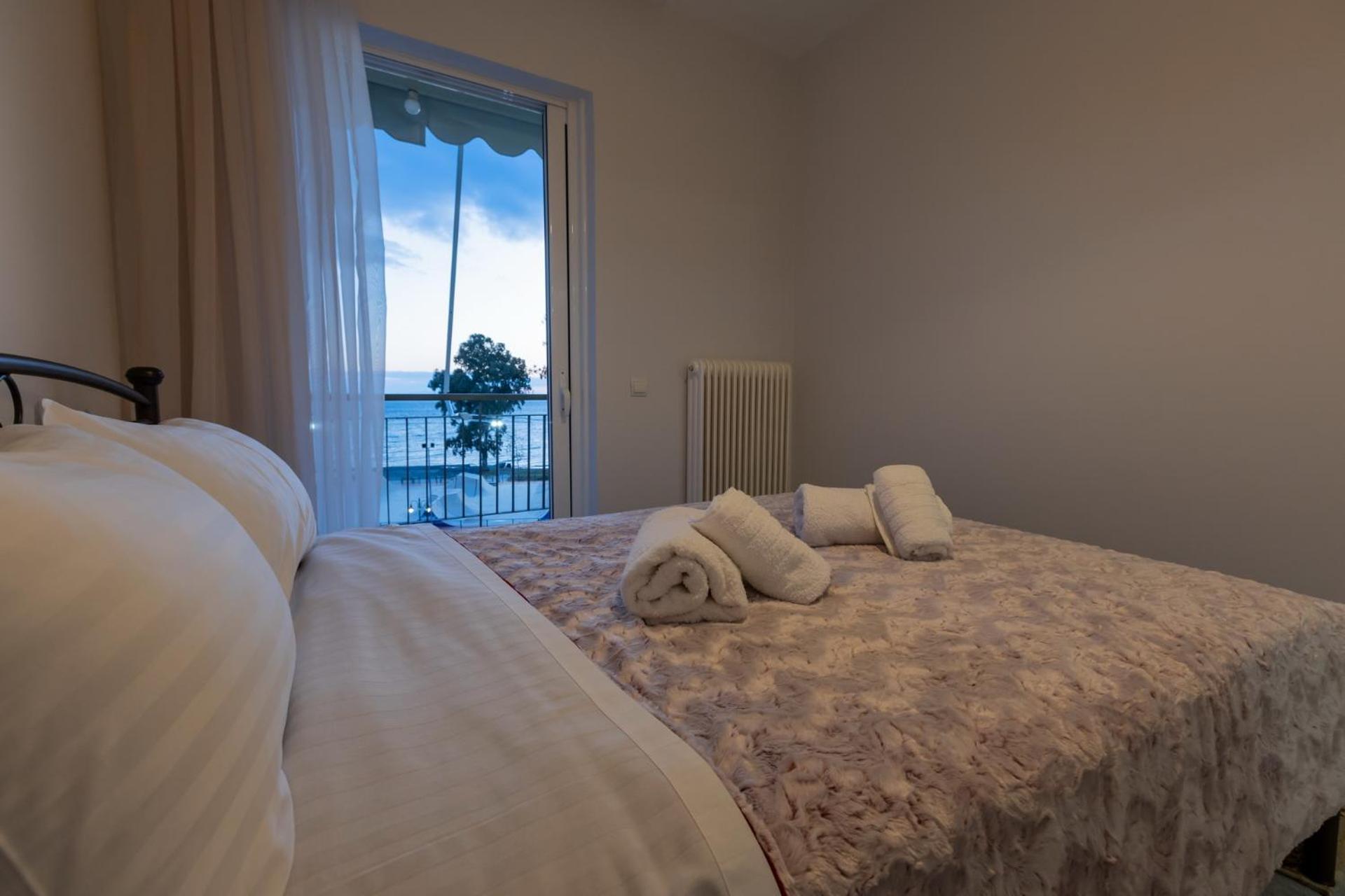 Vicky'S View House Apartment Nafpaktos Bagian luar foto
